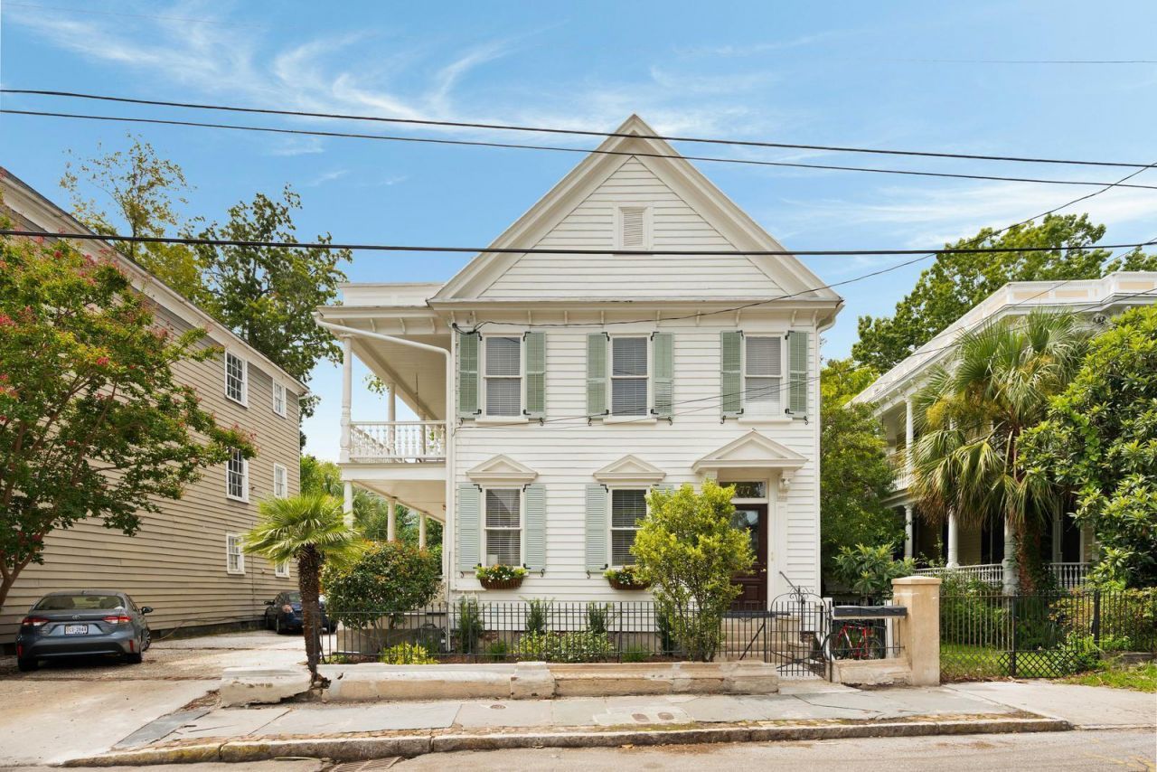 77 Pitt Street Photo 52