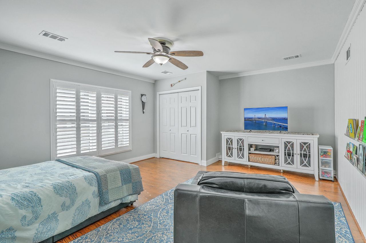 111 Canaberry Circle Photo 27