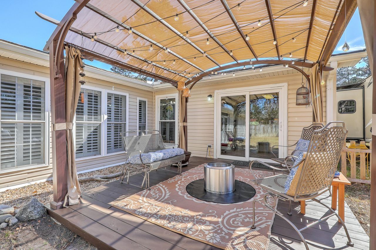 111 Canaberry Circle Photo 27