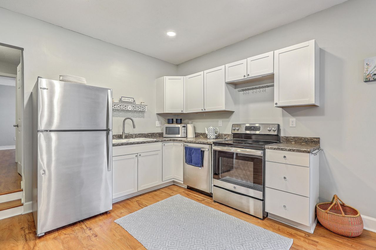 111 Canaberry Circle Photo 38