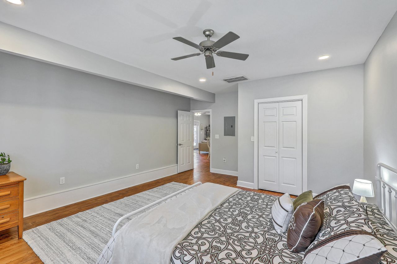 111 Canaberry Circle Photo 40