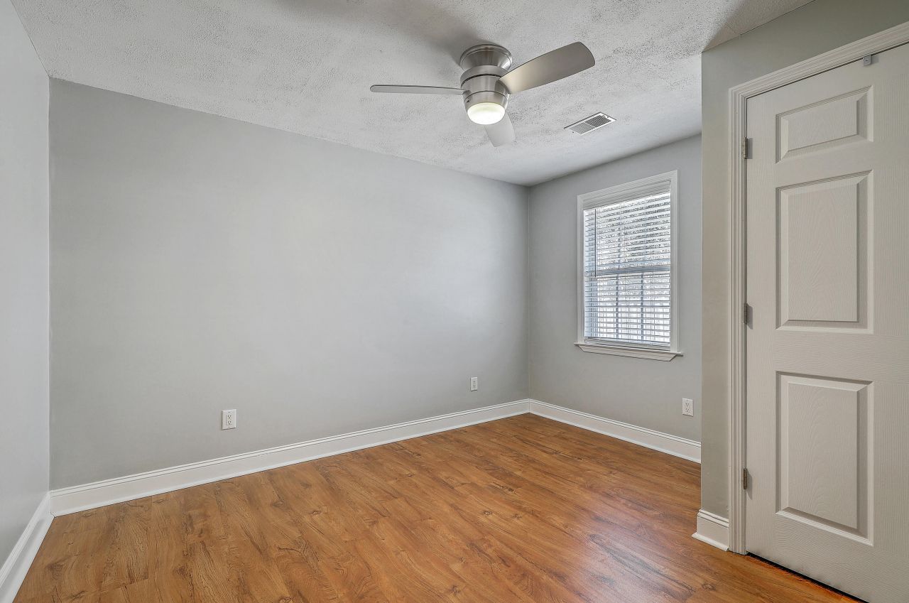 111 Canaberry Circle Photo 43