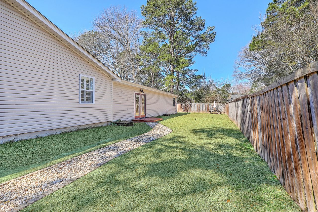 111 Canaberry Circle Photo 47