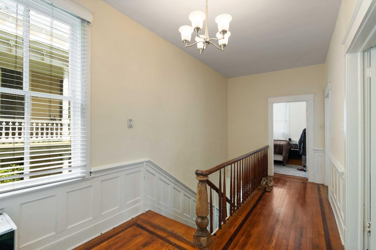 77 Pitt Street Photo 24