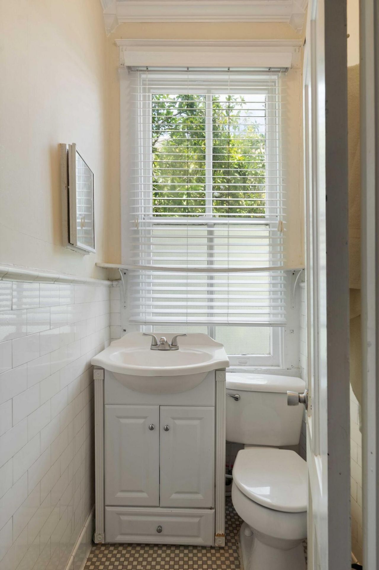 77 Pitt Street Photo 29