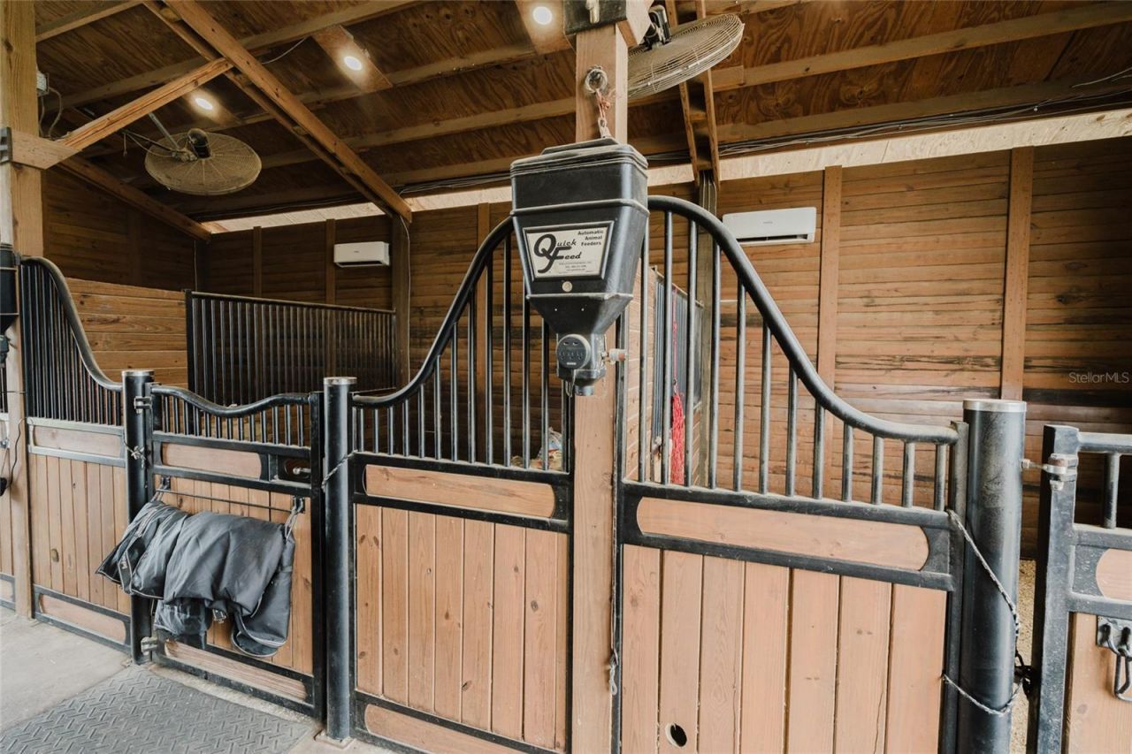 4015 Indigo Road, Groveland, FL 34736 Photo