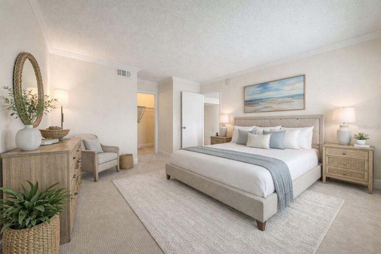 1361 Snell Isle Boulevard Ne, Unit 6, Saint Petersburg, FL 33704 Photo