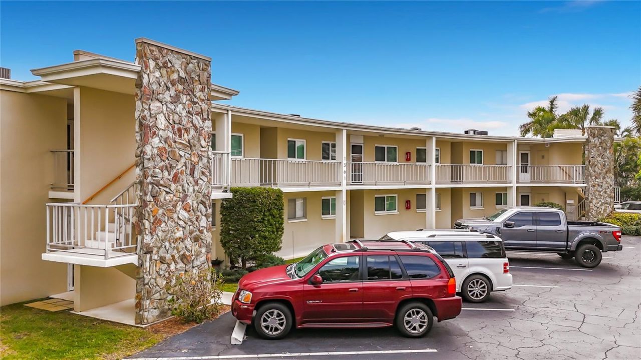 1361 Snell Isle Boulevard Ne, Unit 6, Saint Petersburg, FL 33704 Photo