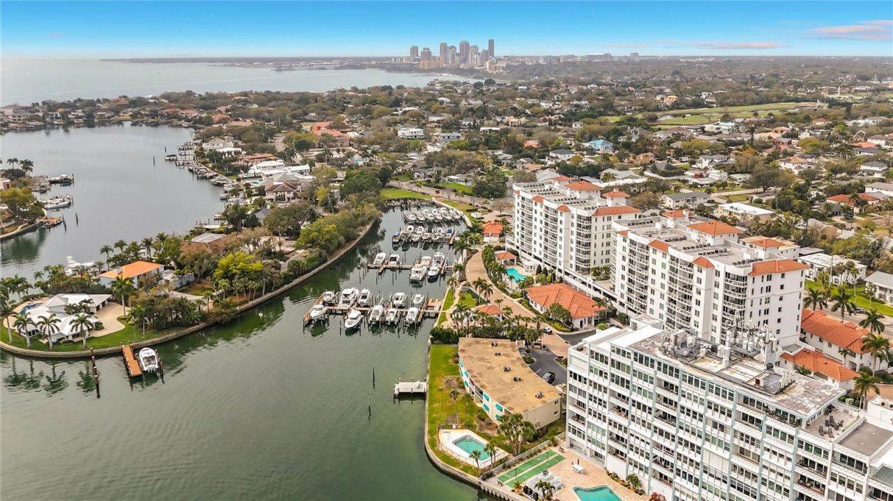 1361 Snell Isle Boulevard Ne, Unit 6, Saint Petersburg, FL 33704 Photo