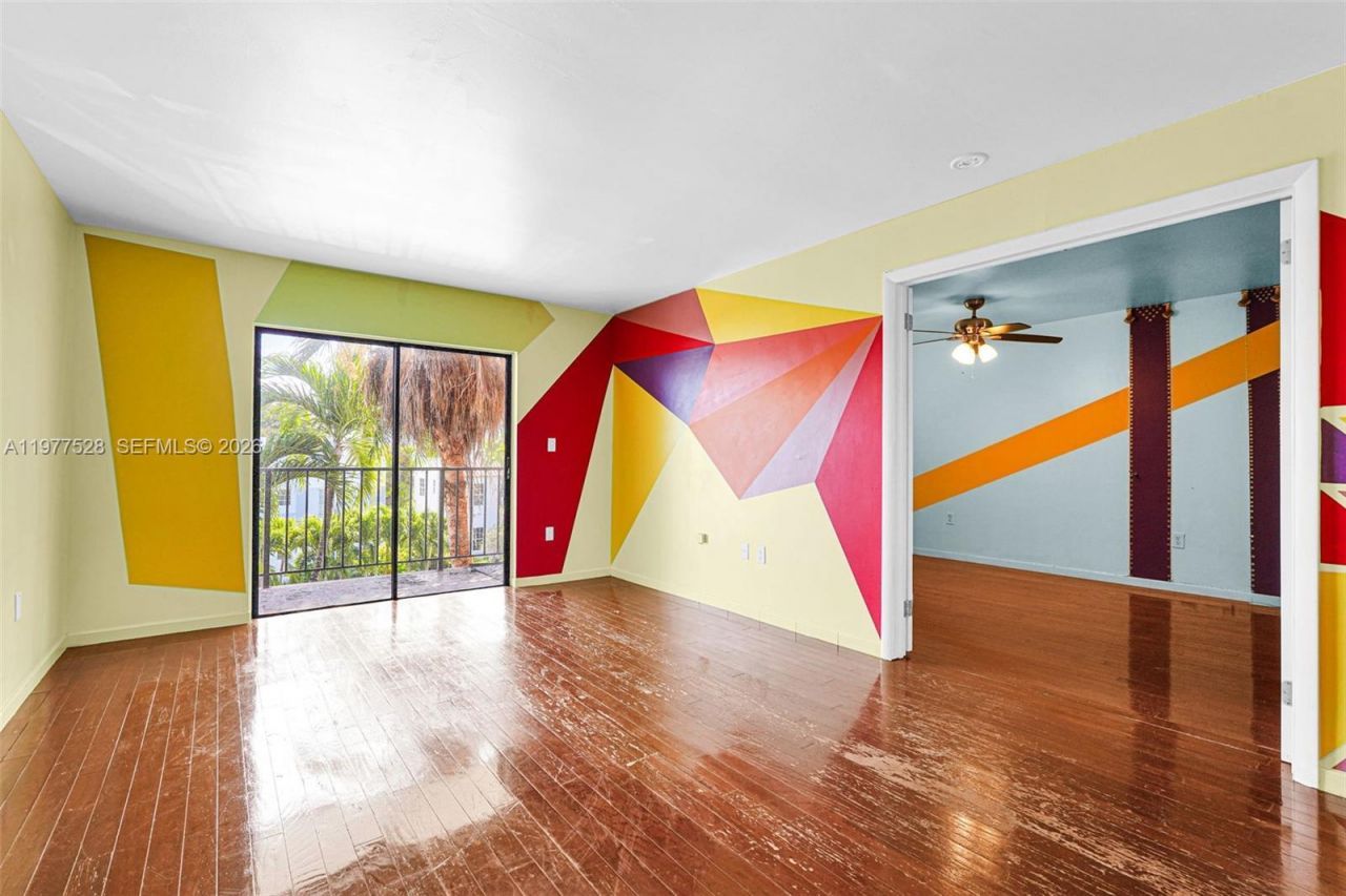 950 Euclid Ave, Unit 306, Miami Beach, FL 33139 Photo