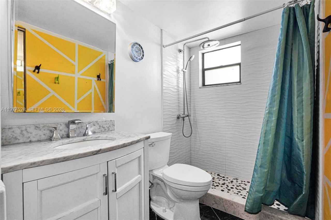 950 Euclid Ave, Unit 306, Miami Beach, FL 33139 Photo