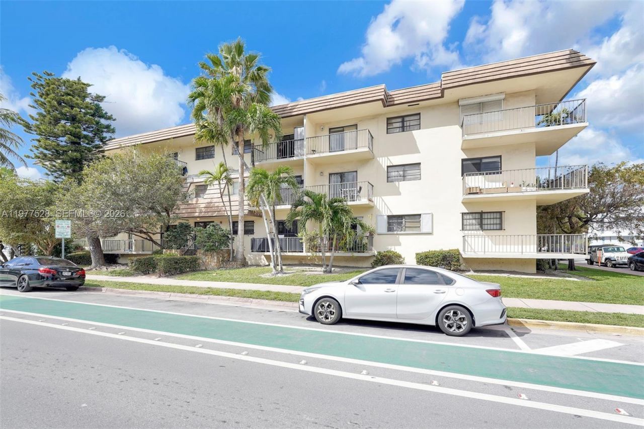 950 Euclid Ave, Unit 306, Miami Beach, FL 33139 Photo