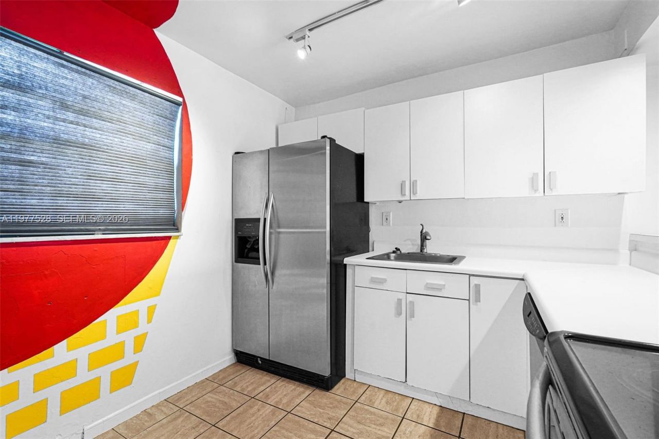 950 Euclid Ave, Unit 306, Miami Beach, FL 33139 Photo