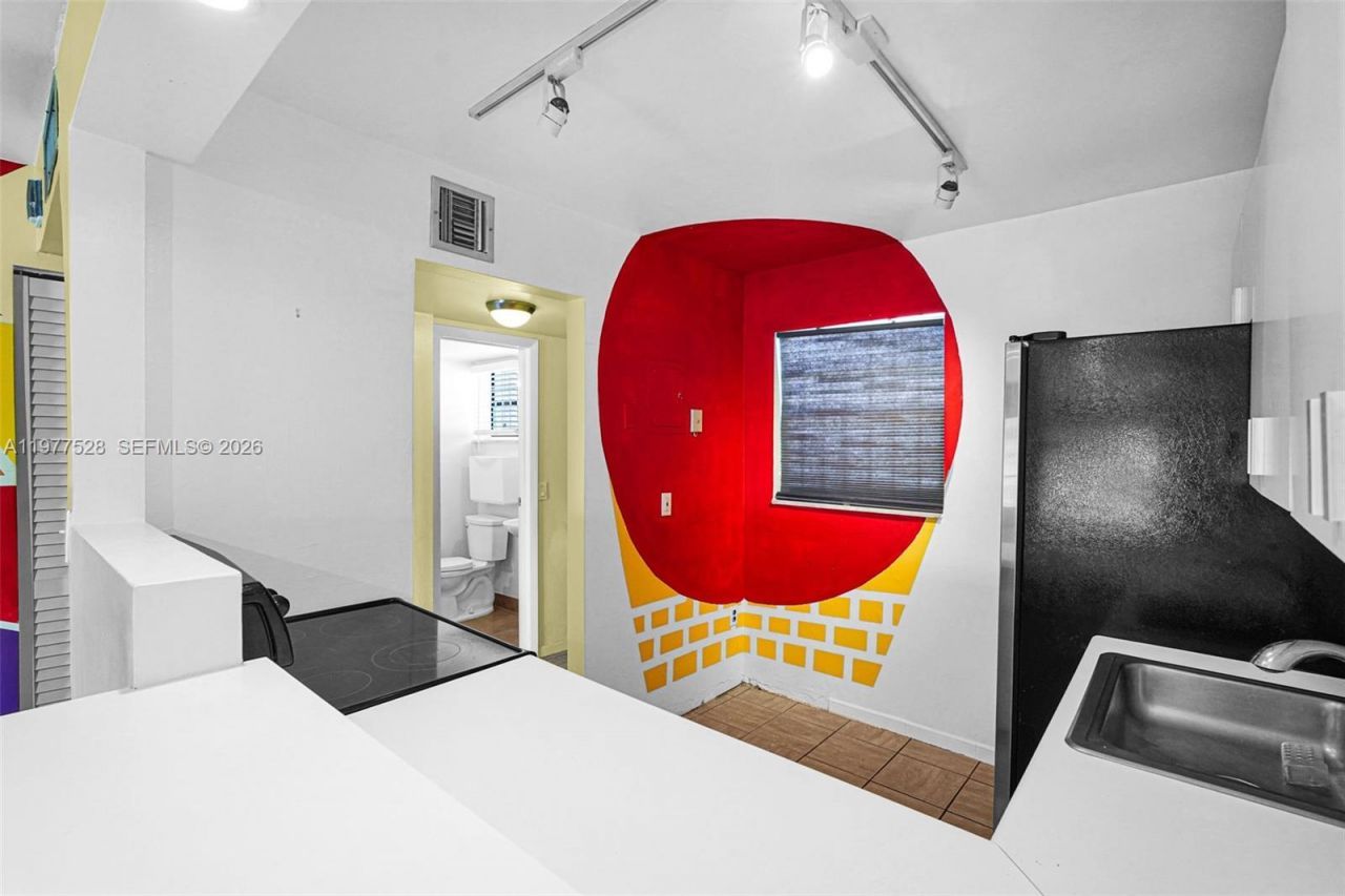 950 Euclid Ave, Unit 306, Miami Beach, FL 33139 Photo