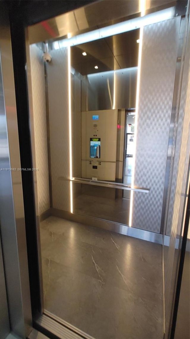 20379 W Country Club Dr , Unit 1436, Aventura, FL 33180 Photo