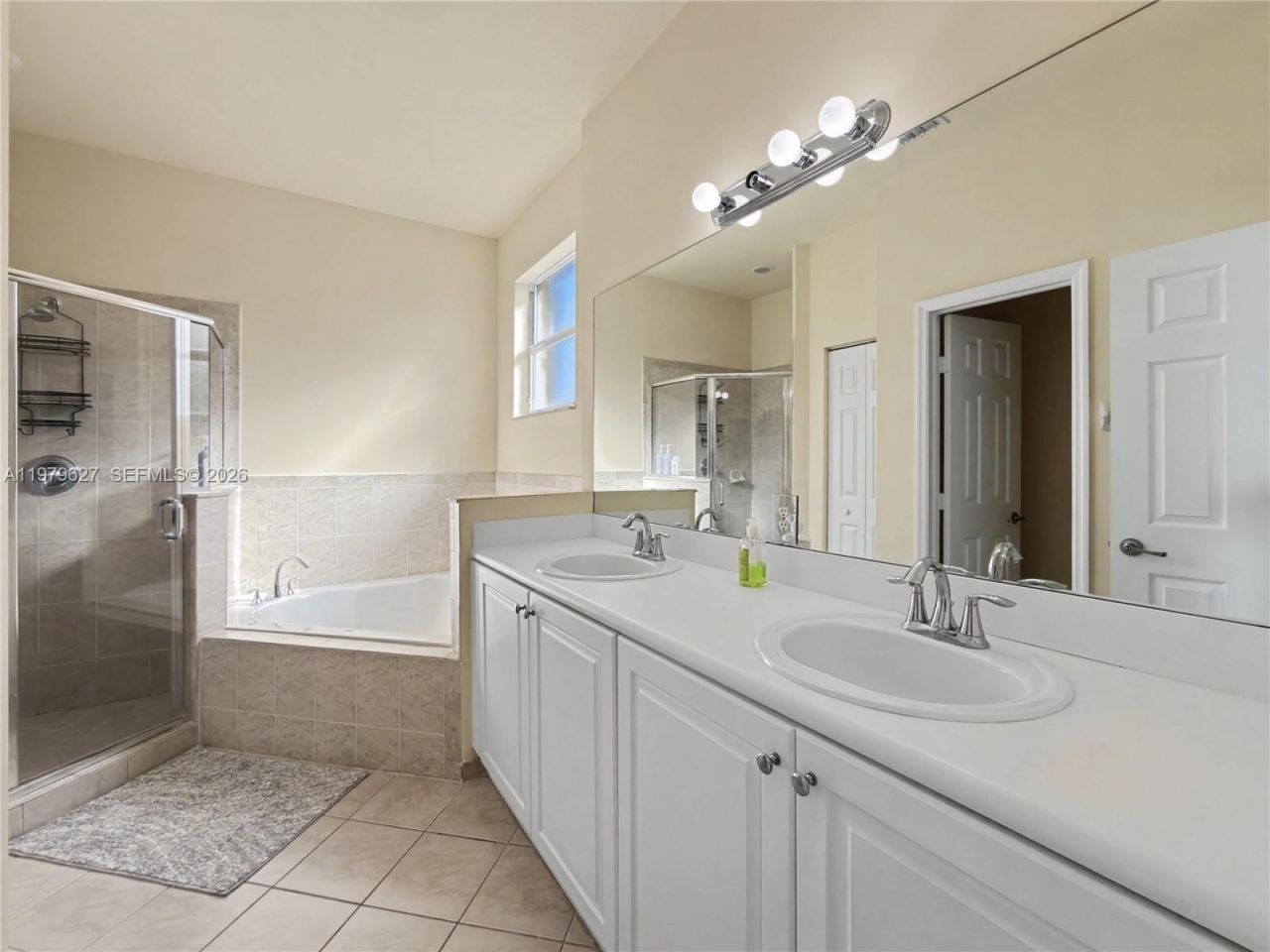 363 NE 25th Ter , Homestead, FL 33033 Photo