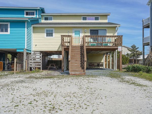 212 Oyster Lane, North Topsail Beach, NC 28460