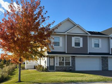 8067 Abercrombie Lane, Woodbury, MN 55129