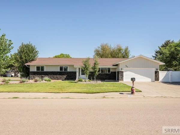 2415 Eastview Drive, IDAHO FALLS, ID 83401