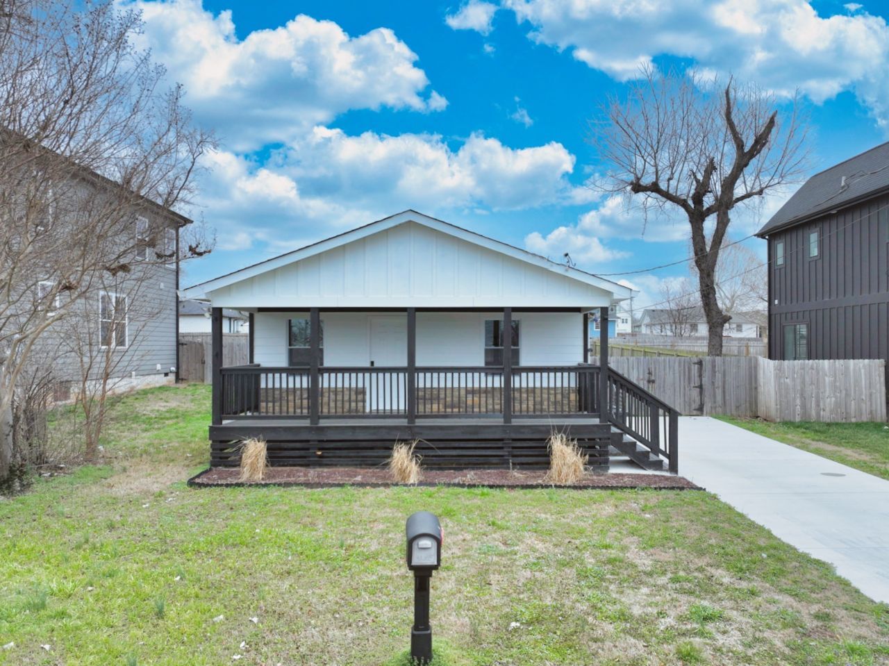 1610 23rd Ave N, Nashville, TN 37208 Main Photo