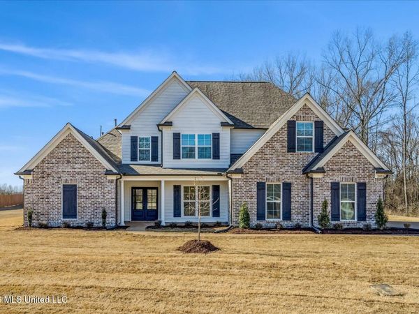 2033 Gracie Road, Hernando, MS 38632