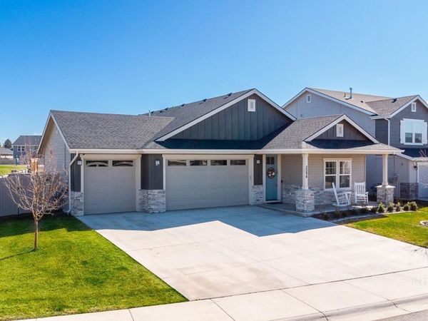 3094 N Greengate Way, Star, ID 83669