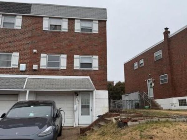 2751 TOLBUT STREET, PHILADELPHIA, PA 19152