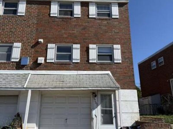 2751 TOLBUT STREET, PHILADELPHIA, PA 19152