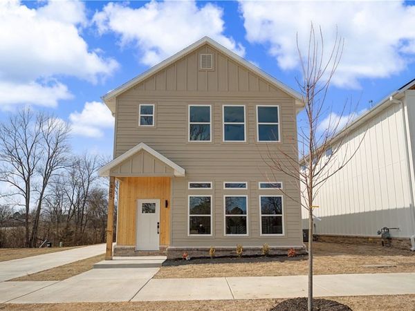 829 S Jagger Lane , Fayetteville, AR 72701