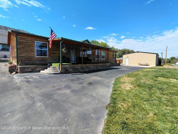 793 S Whiteriver Avenue, Rifle, CO 81650