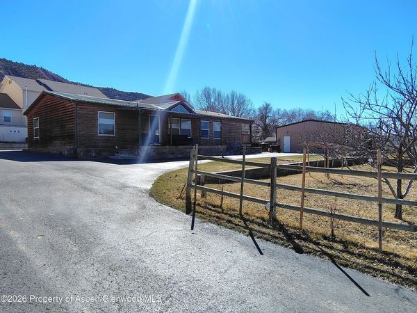 793 S Whiteriver Avenue, Rifle, CO 81650