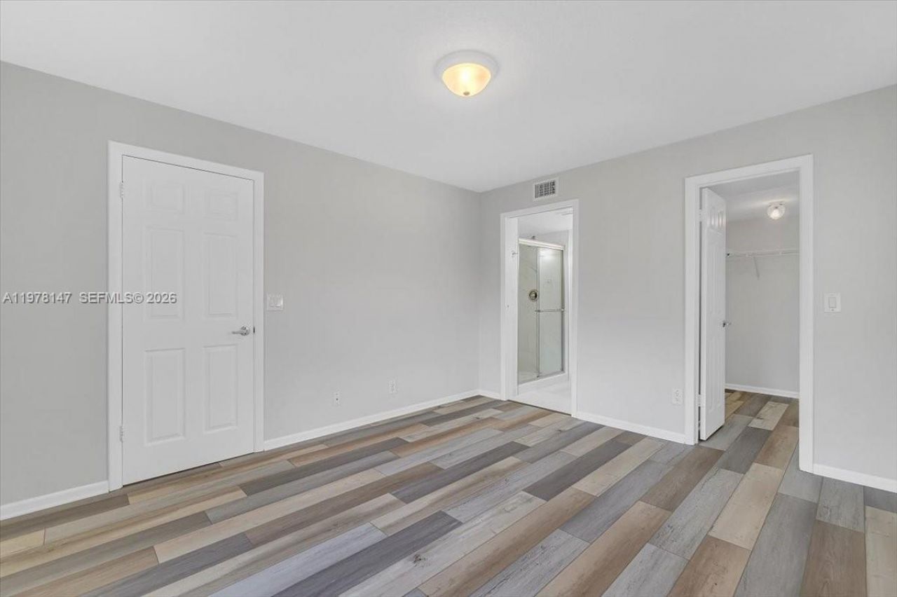 6832 S Palmetto Cir S, Unit 201, Boca Raton, FL 33433 Photo