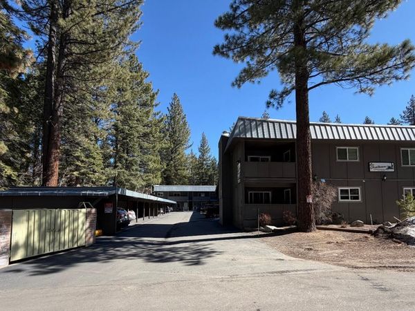 1281 Bonanza Avenue, Unit 8, South Lake Tahoe, CA 96150