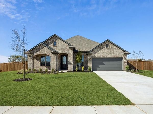 137 Cross Timbers Street, Azle, TX 76020