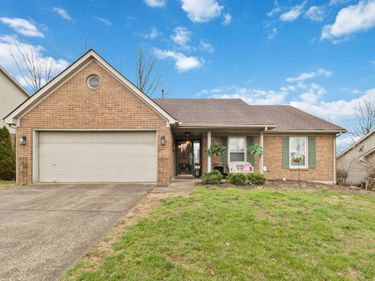 218 Chestnut Lane, Versailles, KY 40383