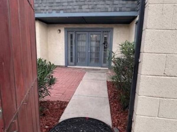 3221 W ROYAL PALM Road W, Phoenix, AZ 85051