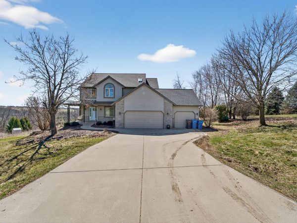 W5481 Timber Lane, New Glarus, WI 53574