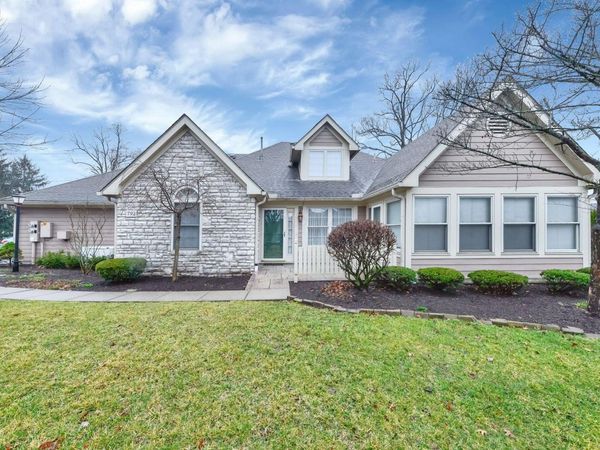 792 Stone Ridge Way , Newark, OH 43055