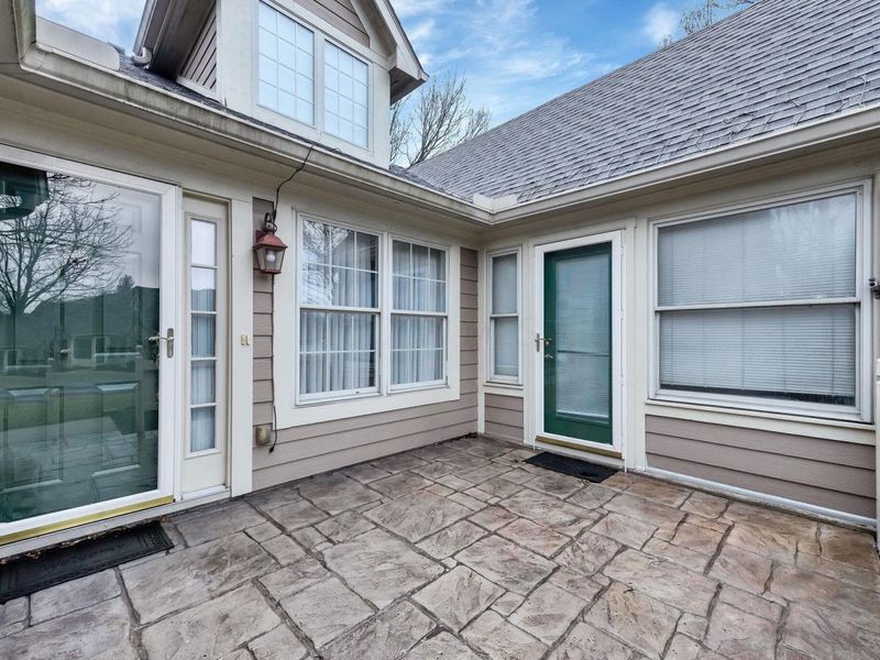 792 Stone Ridge Way , Newark, OH 43055 Photo 3