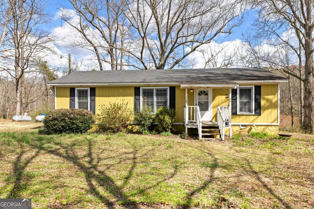 379 Wynn Road, Newnan, GA 30263 Main Photo