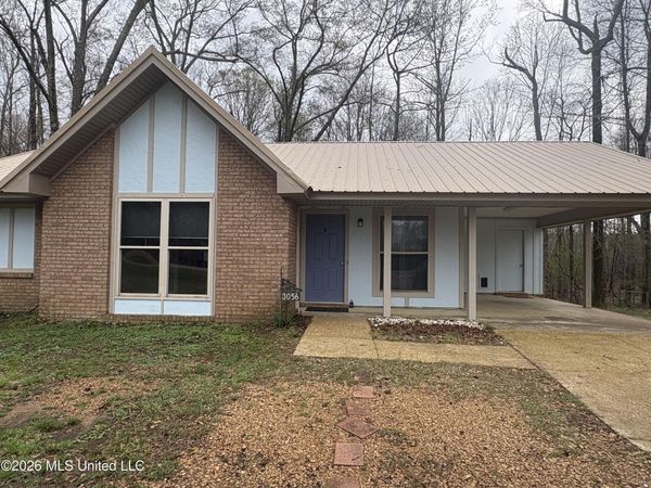 3056 E Highway 80 , Brandon, MS 39042