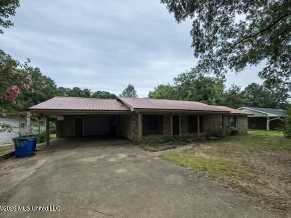 605 Pittman Drive, Mendenhall, MS 39114