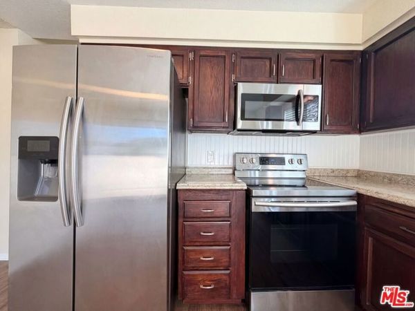 14719 Sandy Ridge Road, Lake Hughes, CA 93532