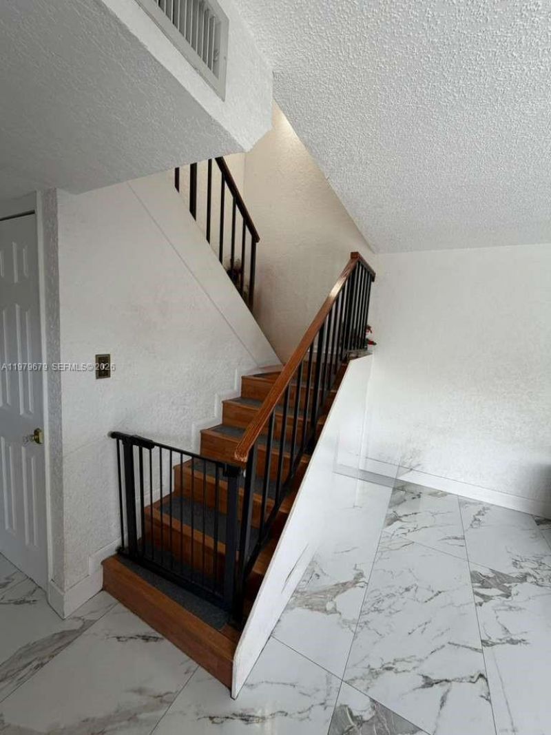 8209 SW 23rd Ct, Unit 17C, North Lauderdale, FL 33068 Photo