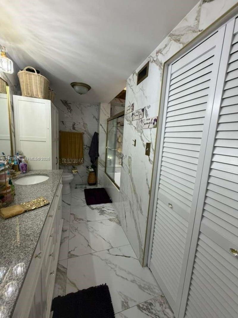 8209 SW 23rd Ct, Unit 17C, North Lauderdale, FL 33068 Photo