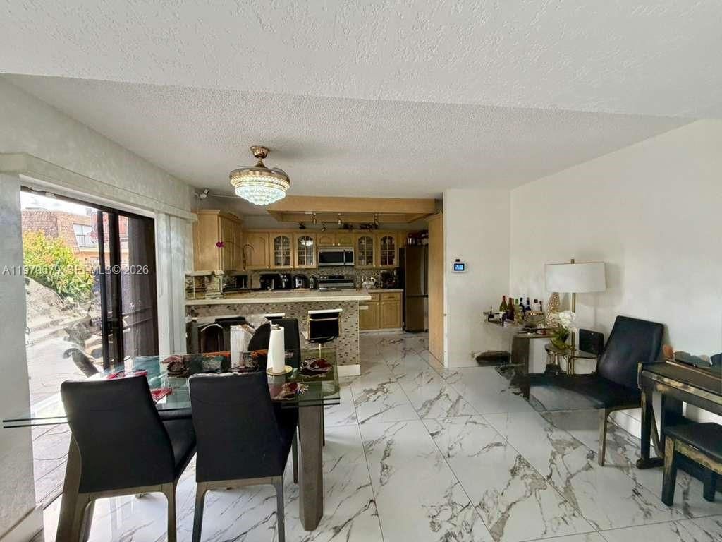 8209 SW 23rd Ct, Unit 17C, North Lauderdale, FL 33068 Photo