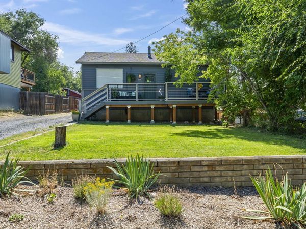 233 NW Revere Avenue, Bend, OR 97703