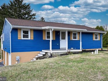 207 N PROSPECT HILL DRIVE, SCHAEFFERSTOWN, PA 17088