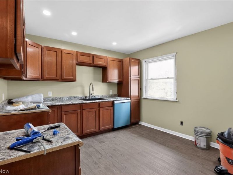 1420 Tampa Avenue, Cleveland, OH 44109 Photo 14