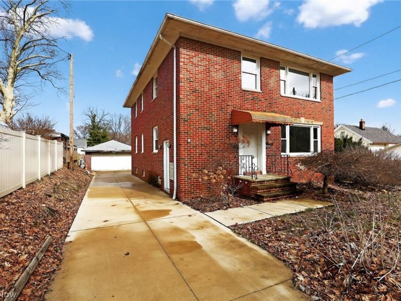 1420 Tampa Avenue, Cleveland, OH 44109 Photo 2